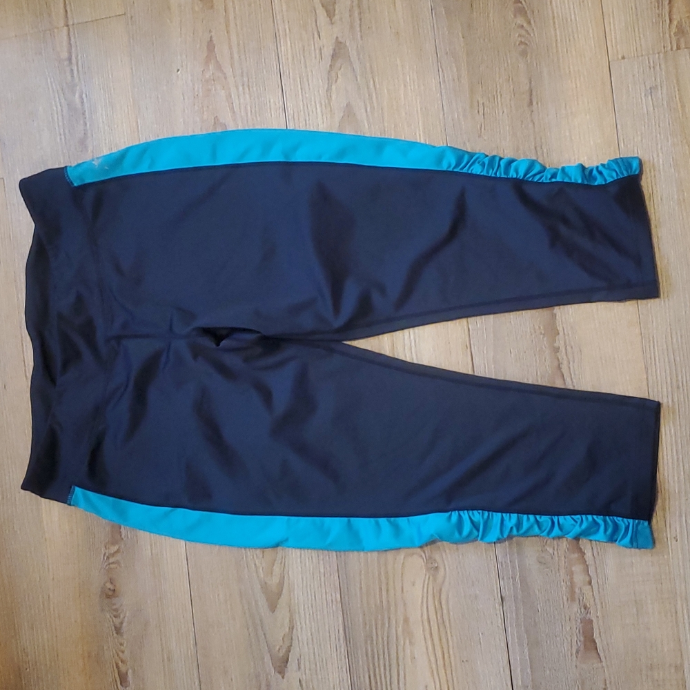 Yoga Capri